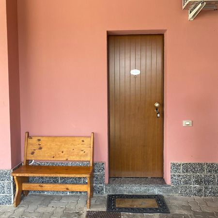Casa Silvana Turate Zewnętrze zdjęcie
